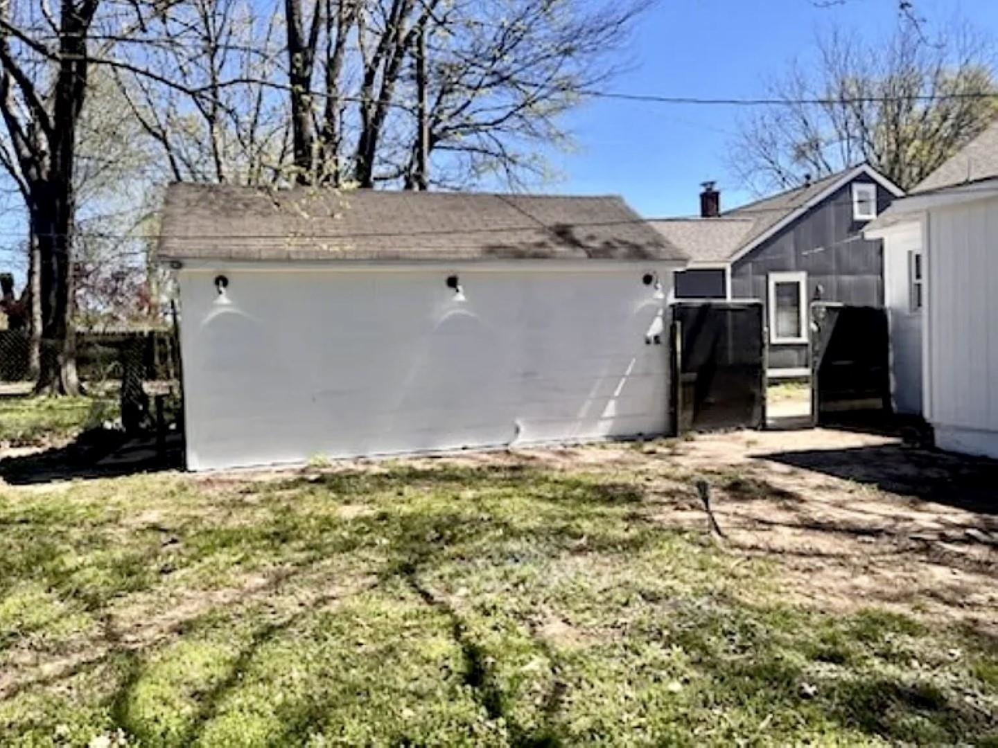 3442 Carrington Road Memphis, TN 38111 - Photo 18 of 25 Exterior space with an outbuilding