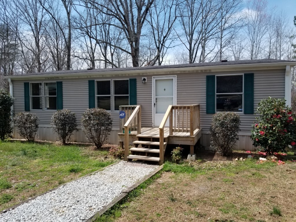 520 B Chattooga Ridge Road Mountain Rest, SC 29664 - Photo 1 of 26 Gallery Image 1
