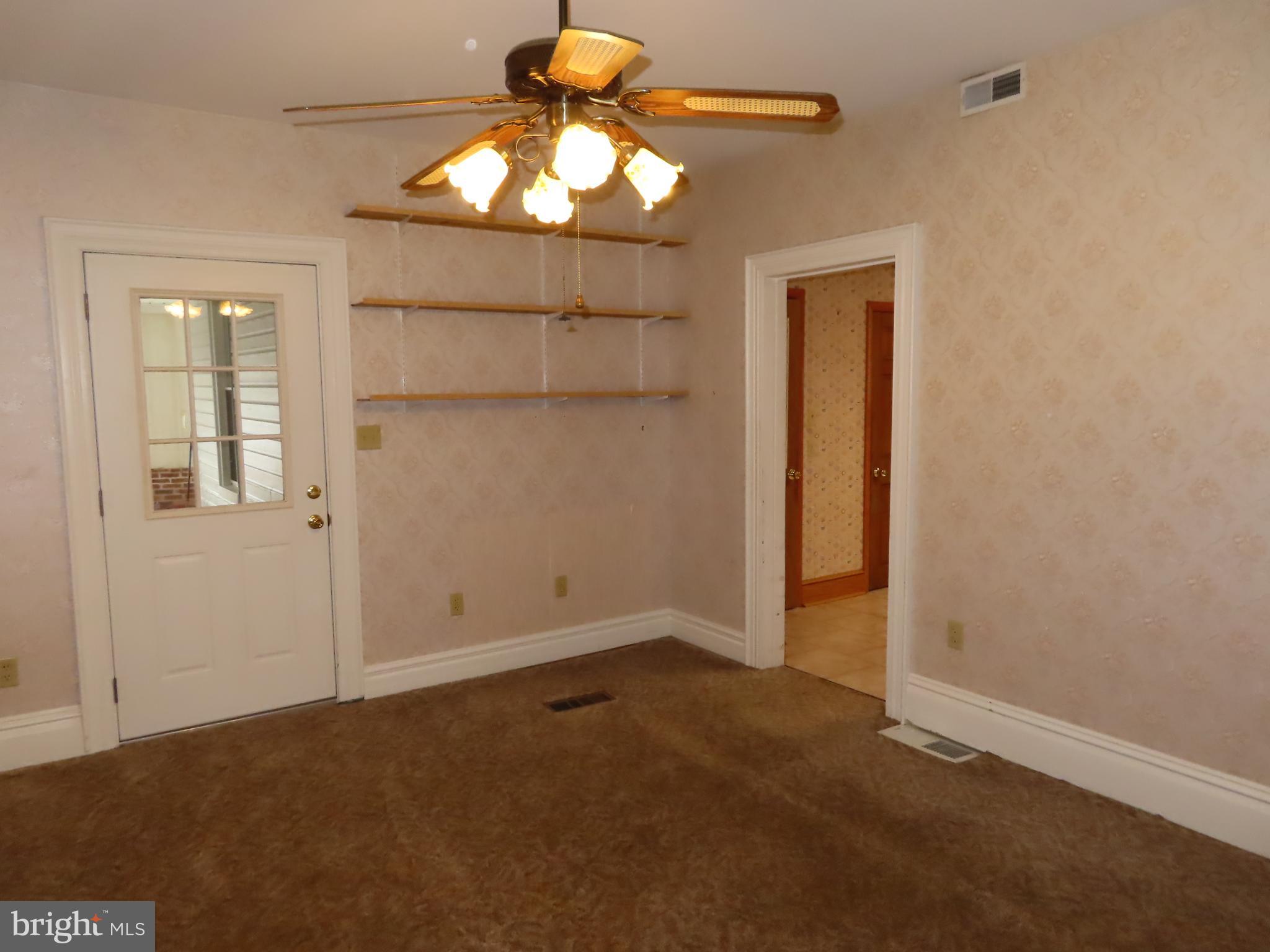 222 Locust Street Hanover, PA 17331 - Photo 11 of 37 Gallery Image 11