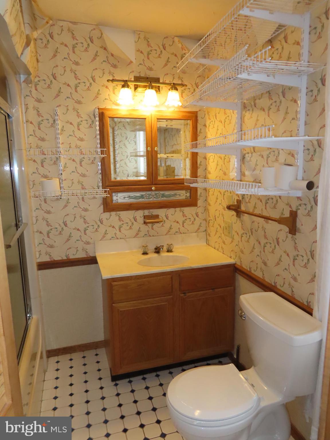 222 Locust Street Hanover, PA 17331 - Photo 21 of 37 Gallery Image 21