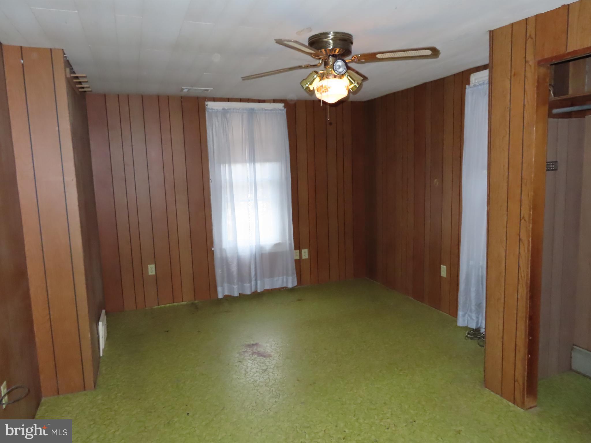 222 Locust Street Hanover, PA 17331 - Photo 27 of 37 Gallery Image 27