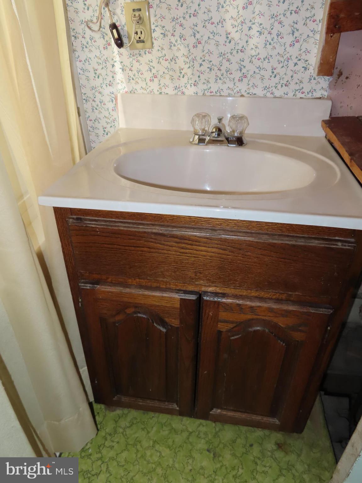 222 Locust Street Hanover, PA 17331 - Photo 33 of 37 Gallery Image 33