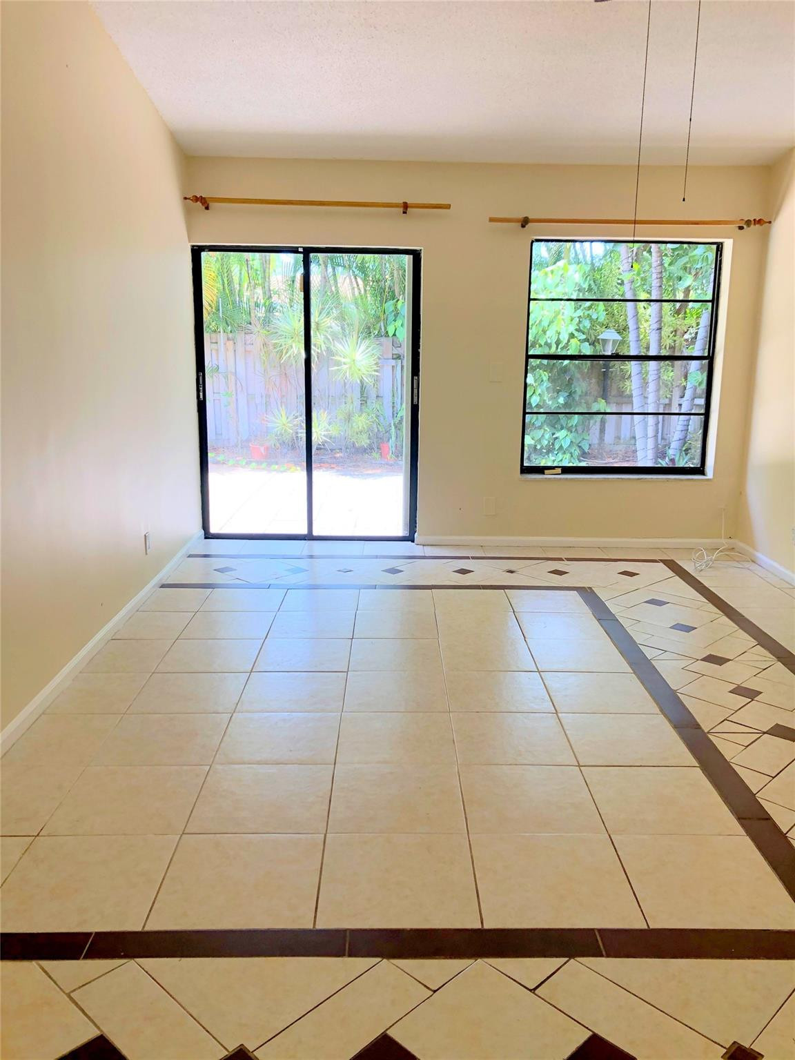 71 Laredo Lane Boca Raton, FL 33487 - Photo 11 of 18 Photo 11