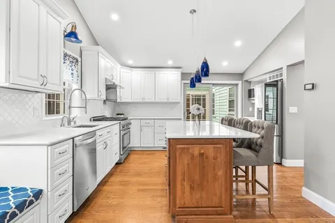 $2,099,000 | 16 Glenwood Avenue, Winchester, MA 01890
