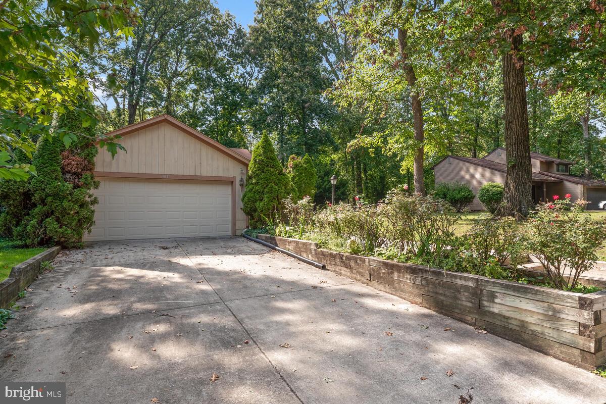 6014 Stevens Forest Road Columbia, MD 21045 - Photo 50 of 62 Deep Double-Wide Driveway