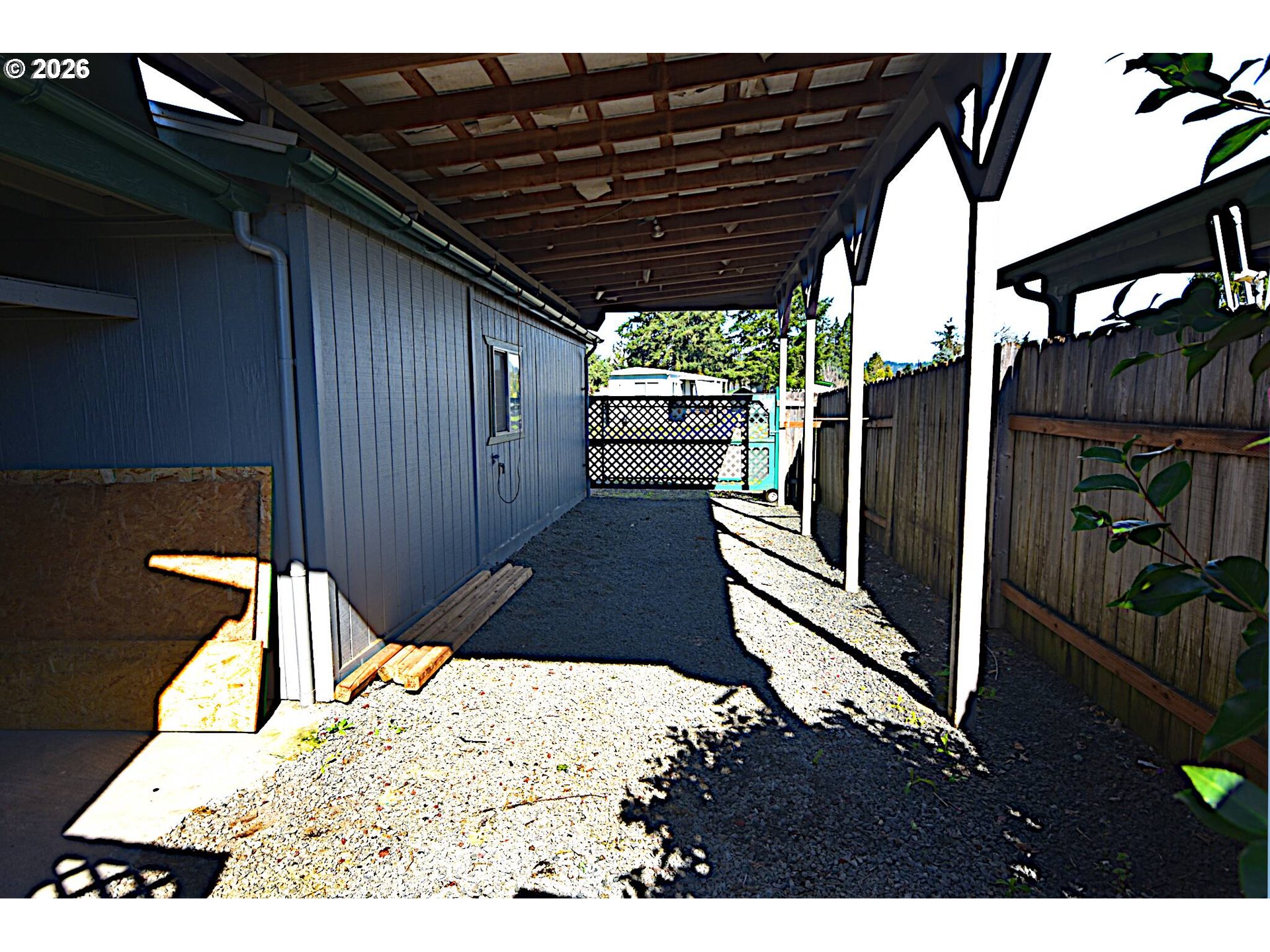 569 South 51st Place Springfield, OR 97478 - Photo 36 of 40 a view of outdoor space