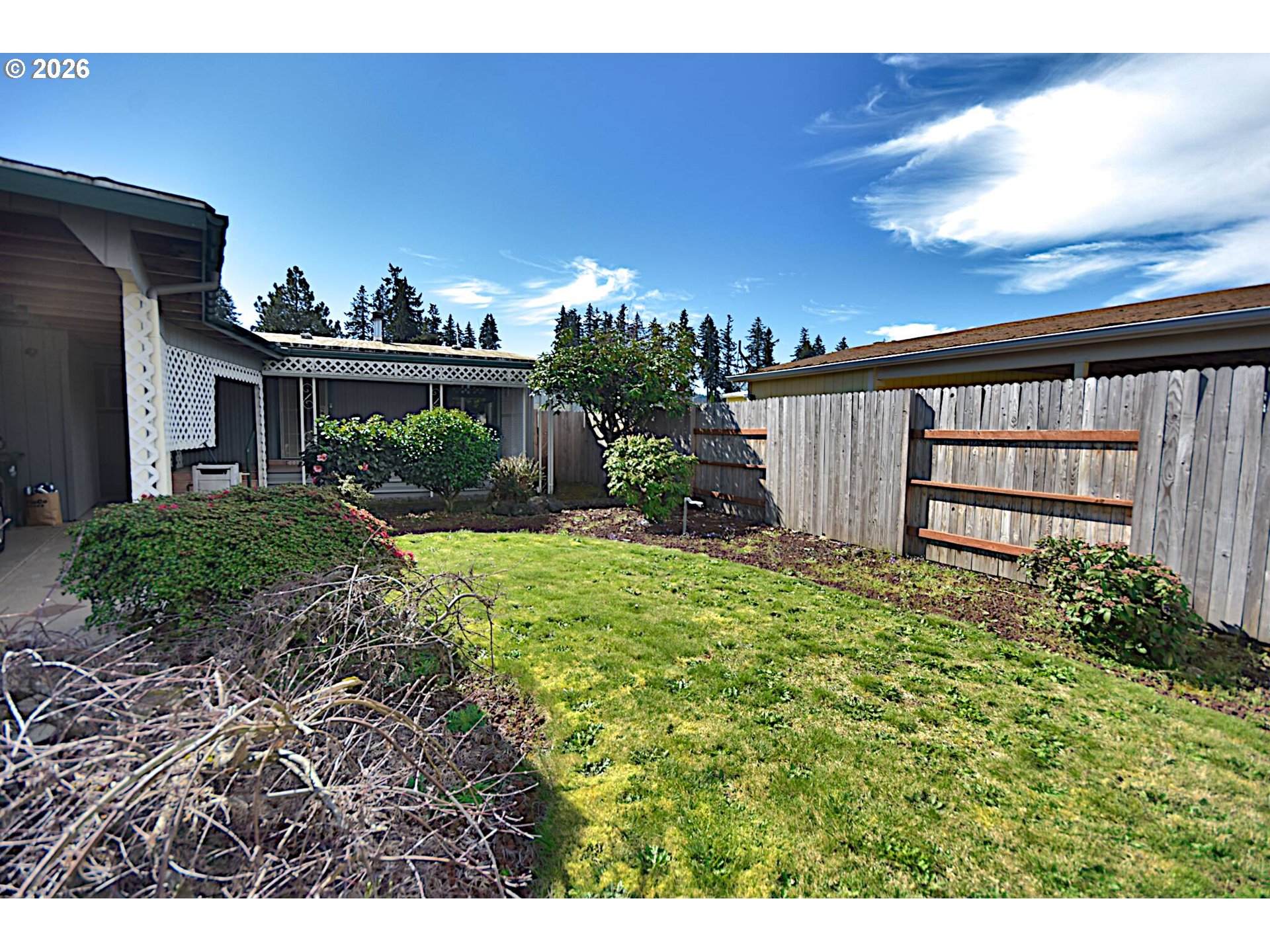 569 South 51st Place Springfield, OR 97478 - Photo 39 of 40 a view of outdoor space and yard