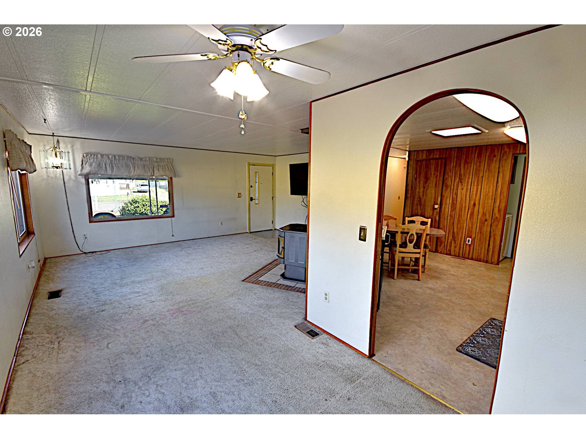 569 South 51st Place Springfield, OR 97478 - Photo 7 of 40 a view interior of a house with hallway