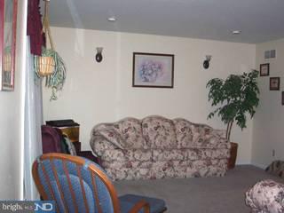 2521 Brooke Road Pennsburg, PA 18073 - Photo 4 of 6 Gallery Image 4