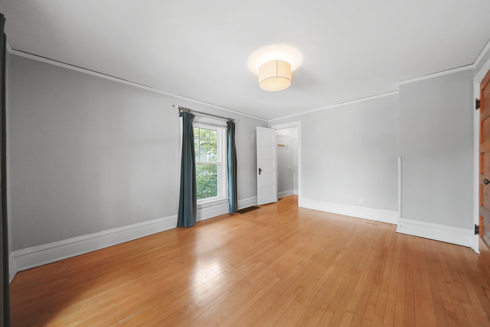 95 Forest Avenue Riverside, IL 60546 - Photo 15 of 27
