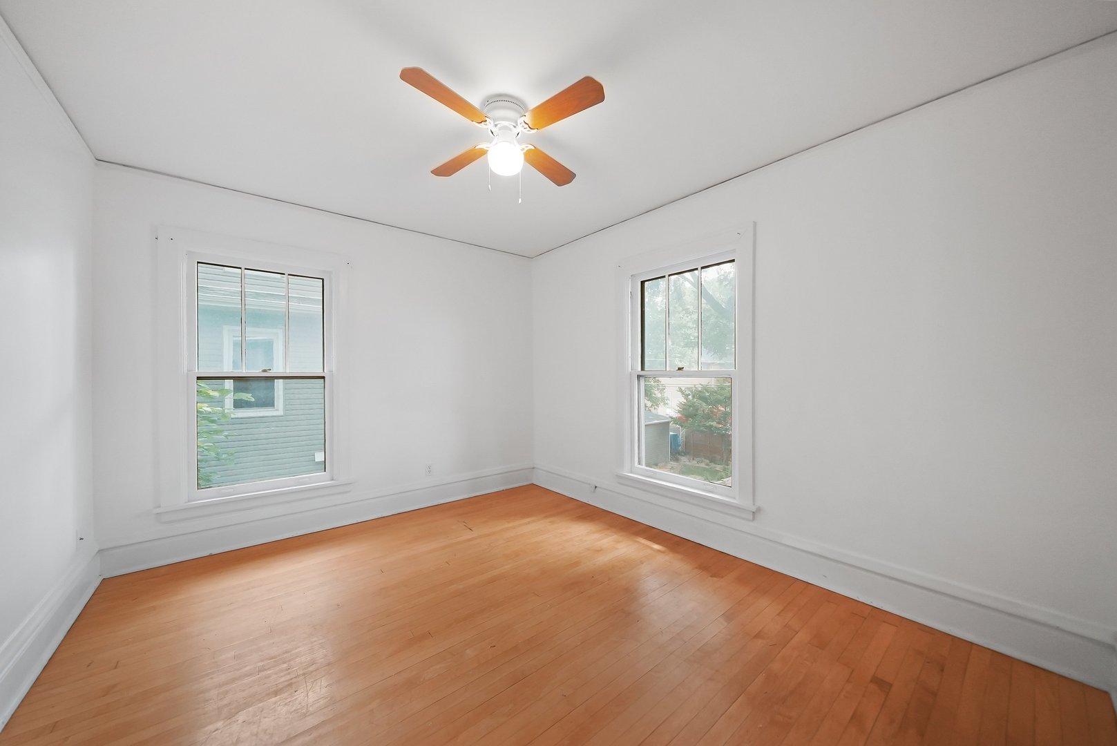 95 Forest Avenue Riverside, IL 60546 - Photo 19 of 27