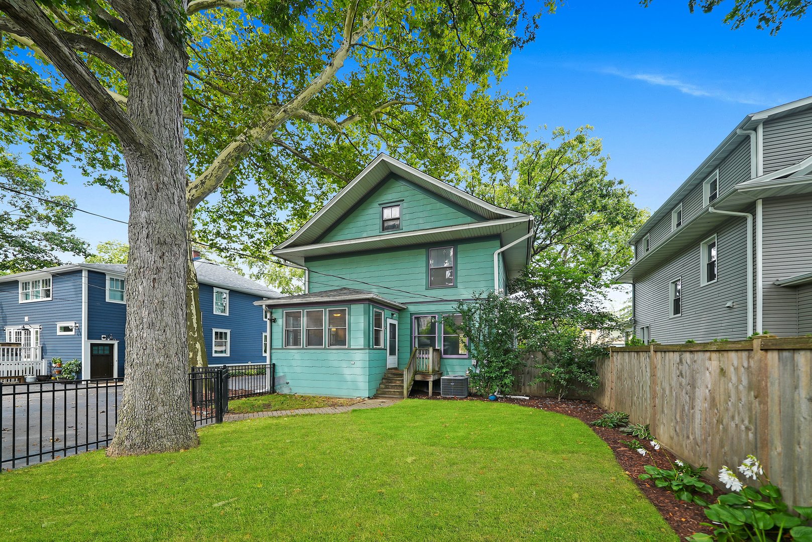 95 Forest Avenue Riverside, IL 60546 - Photo 25 of 27