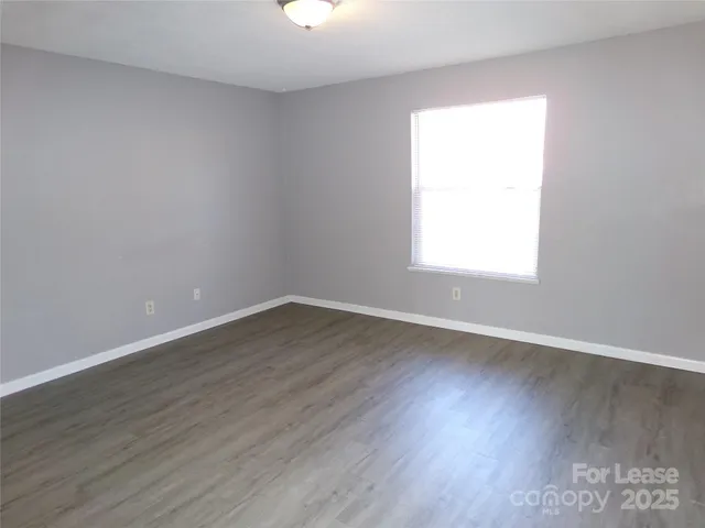 $999 | 1351 North 6th Street, Unit 28, Albemarle, NC 28001