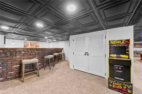 $560,000 | 413 Northeast Greenway Drive, Blue Springs, MO 64014