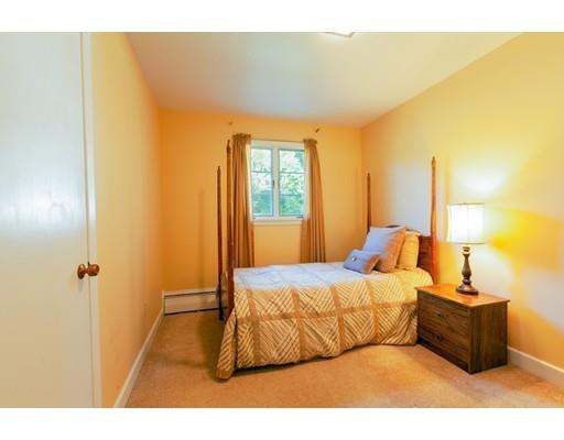 210 Whitewood Road Westwood, MA 02090 - Photo 15 of 41 Gallery Image 15