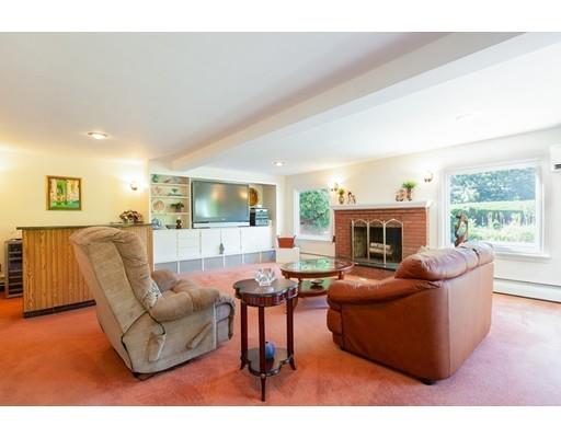 210 Whitewood Road Westwood, MA 02090 - Photo 17 of 41 Gallery Image 17