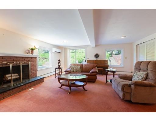210 Whitewood Road Westwood, MA 02090 - Photo 18 of 41 Gallery Image 18