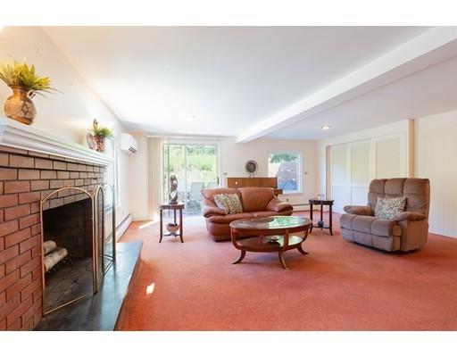 210 Whitewood Road Westwood, MA 02090 - Photo 19 of 41 Gallery Image 19