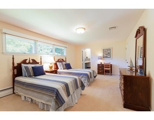 210 Whitewood Road Westwood, MA 02090 - Photo 26 of 41 Gallery Image 26