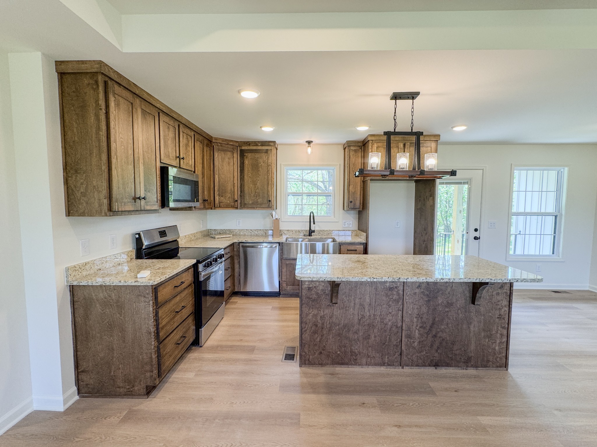 1737 Shiloh Road Lafayette, TN 37083 - Photo 16 of 45