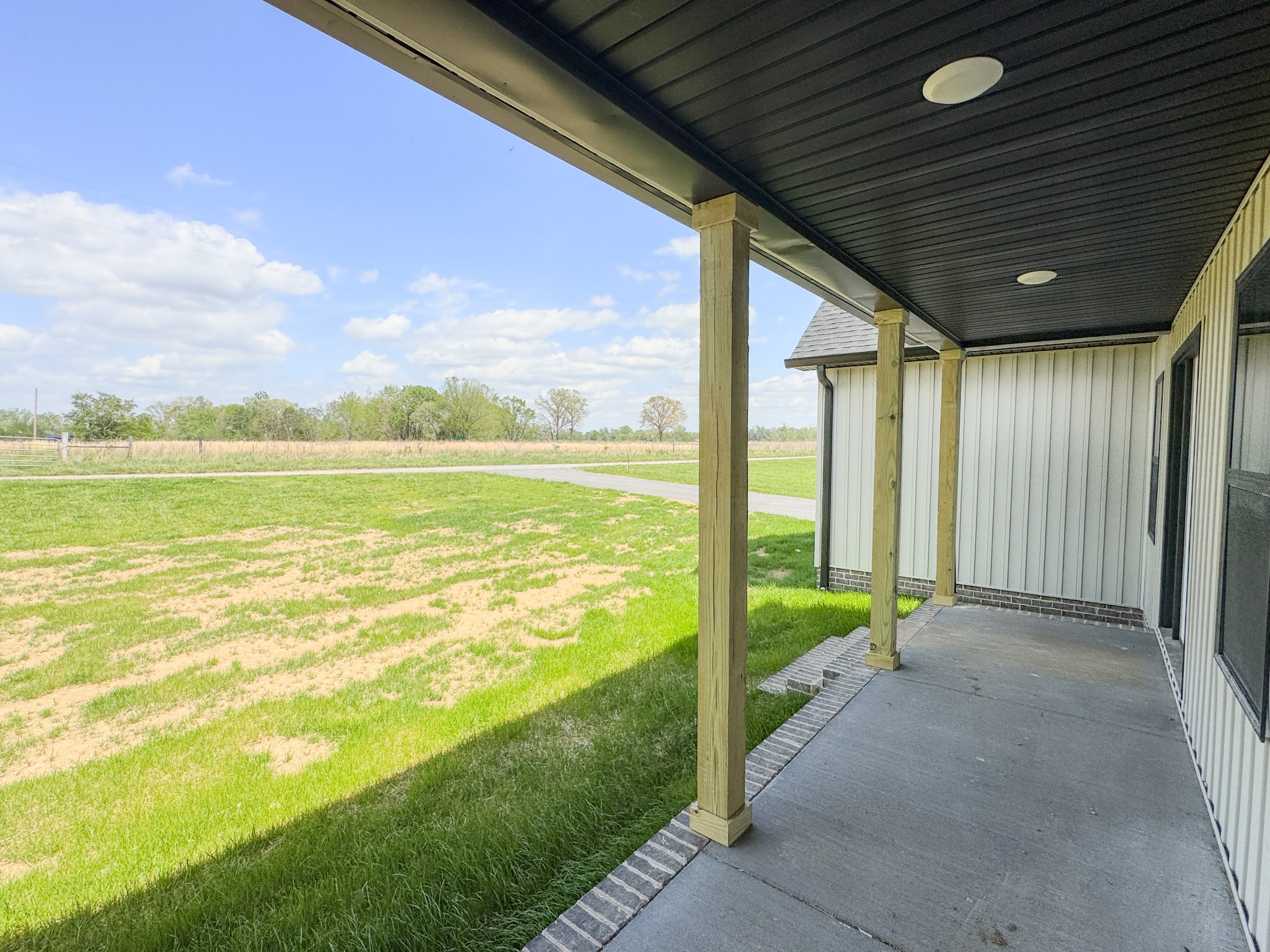 1737 Shiloh Road Lafayette, TN 37083 - Photo 33 of 45