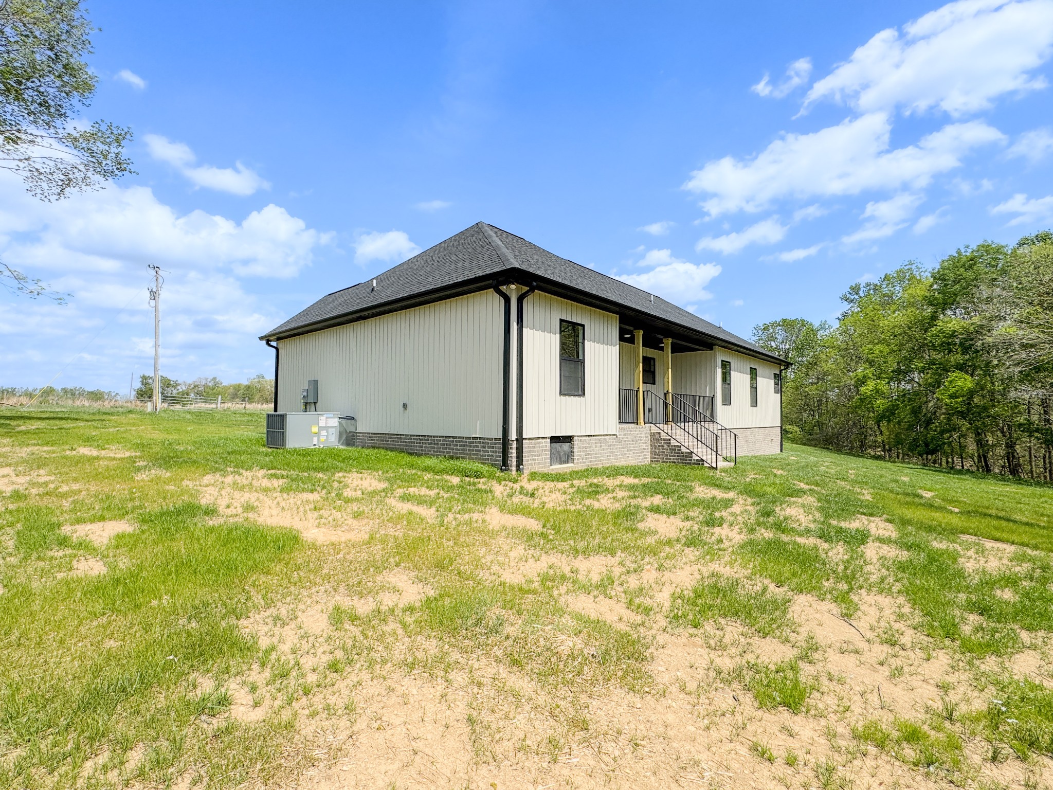 1737 Shiloh Road Lafayette, TN 37083 - Photo 8 of 45