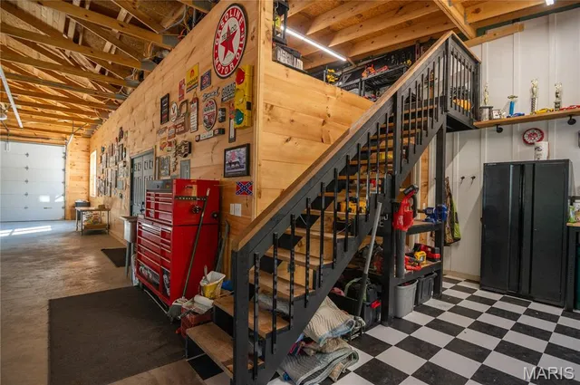 $939,000 | 835 Monday Lane, Williamsville, MO 63967