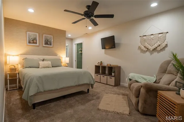 $939,000 | 835 Monday Lane, Williamsville, MO 63967