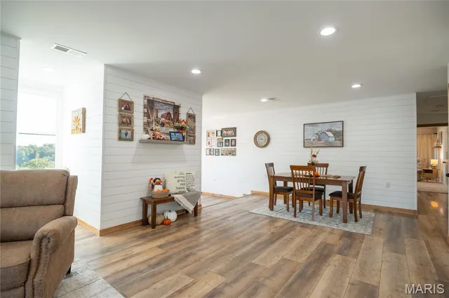 $939,000 | 835 Monday Lane, Williamsville, MO 63967