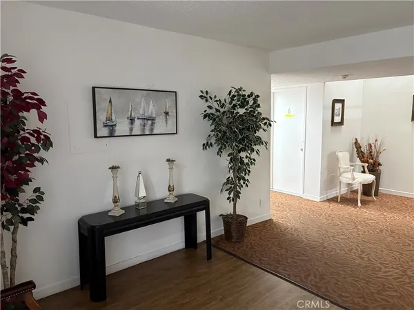 $2,600 | 246 East Fern Avenue, Unit 103, Redlands, CA 92373