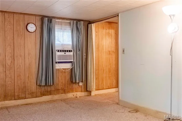 $1 | 813 Chipwood Lane, Centralia, IL 62801