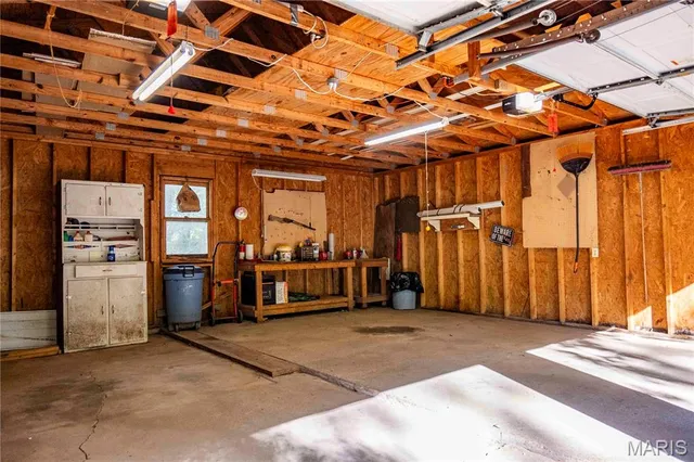 $1 | 813 Chipwood Lane, Centralia, IL 62801