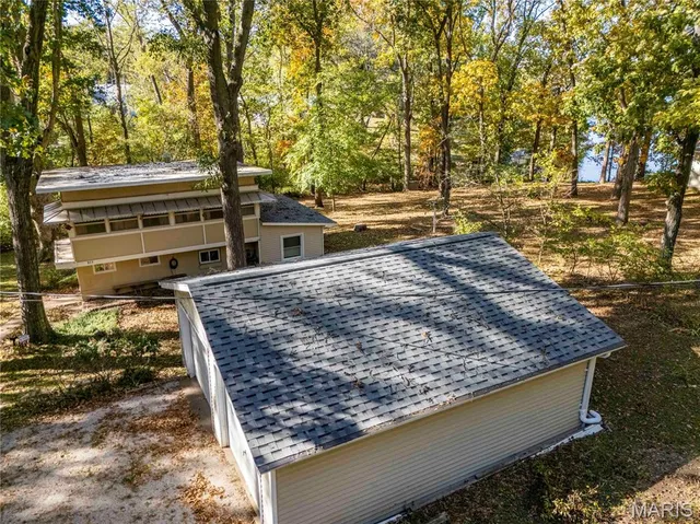 $1 | 813 Chipwood Lane, Centralia, IL 62801