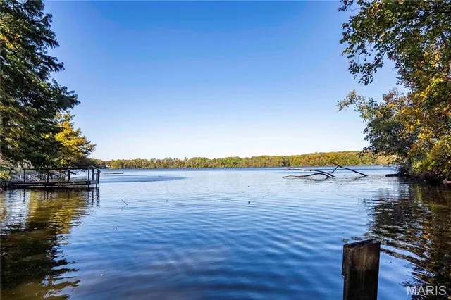 $1 | 813 Chipwood Lane, Centralia, IL 62801