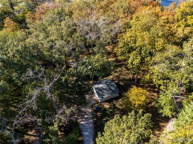 $1 | 813 Chipwood Lane, Centralia, IL 62801