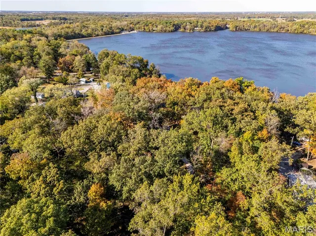 $1 | 813 Chipwood Lane, Centralia, IL 62801