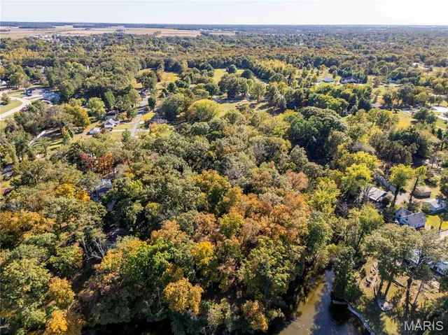 $1 | 813 Chipwood Lane, Centralia, IL 62801