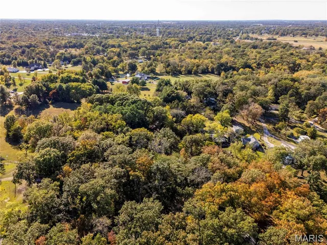 $1 | 813 Chipwood Lane, Centralia, IL 62801