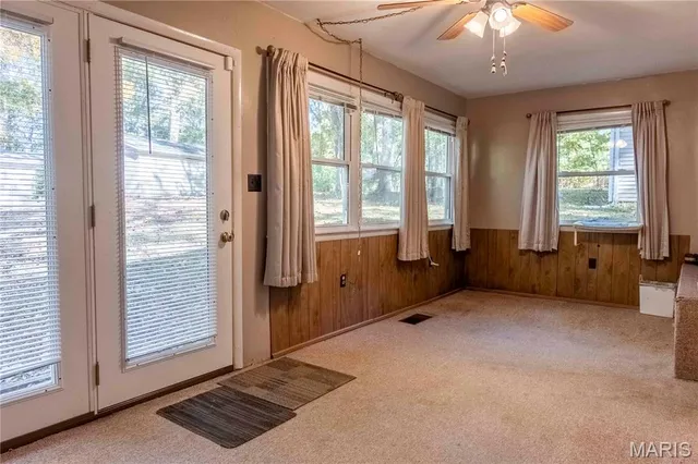 $1 | 813 Chipwood Lane, Centralia, IL 62801