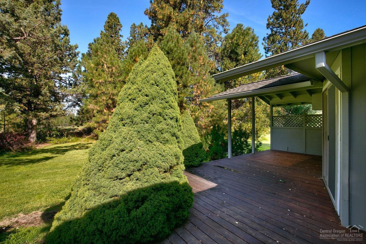 20360 Strawline Road Bend, OR 97702 - Photo 19 of 25 Additional Photo