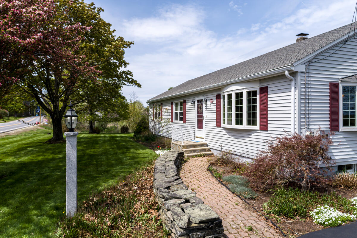 800 North Road Yarmouth, ME 04096 - Photo 60 of 60 10-Entrance