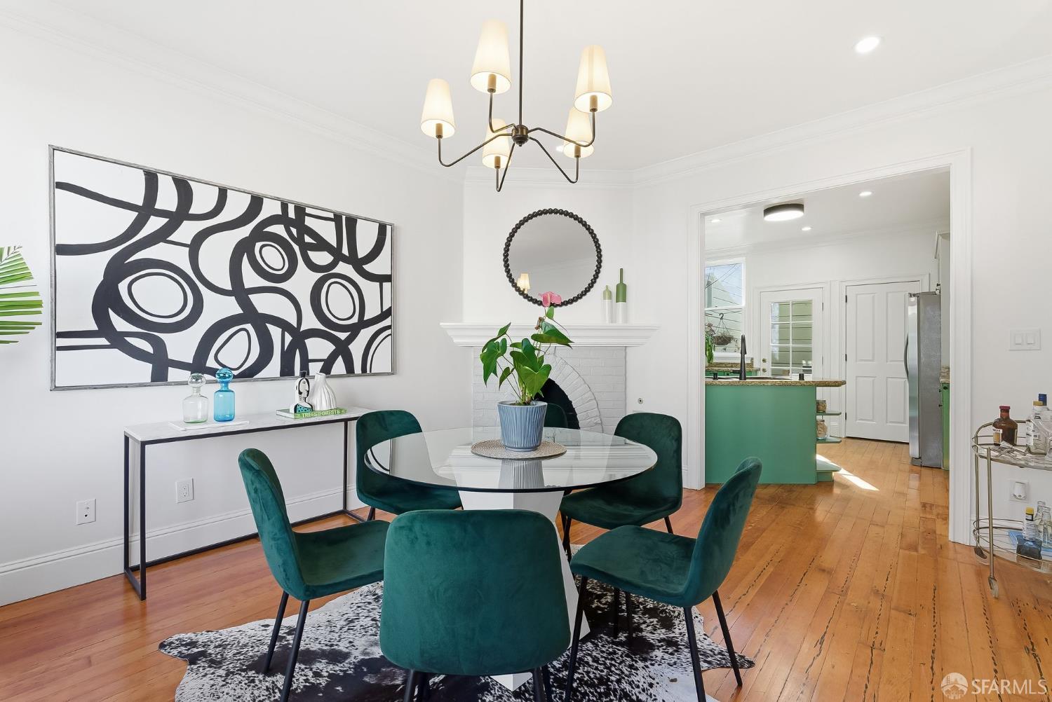 717 Page Street San Francisco, CA 94117 - Photo 7 of 39 a dining room with furniture and wooden floor