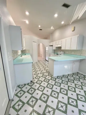 $1,900 | 16 Fayy Lane, Palm Coast, FL 32137