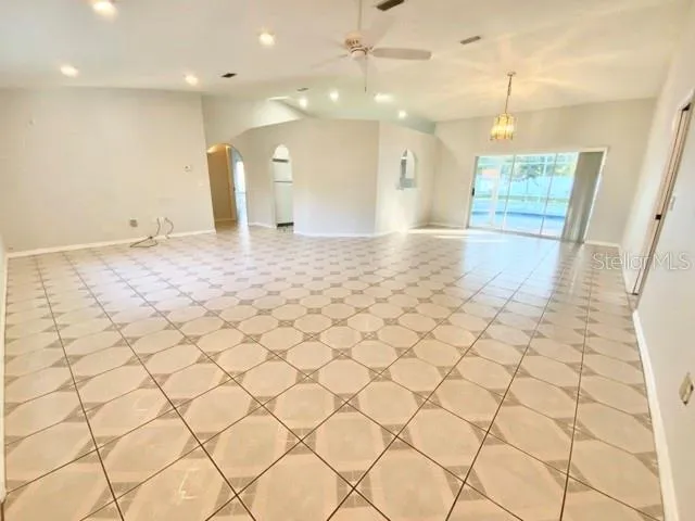 $1,900 | 16 Fayy Lane, Palm Coast, FL 32137