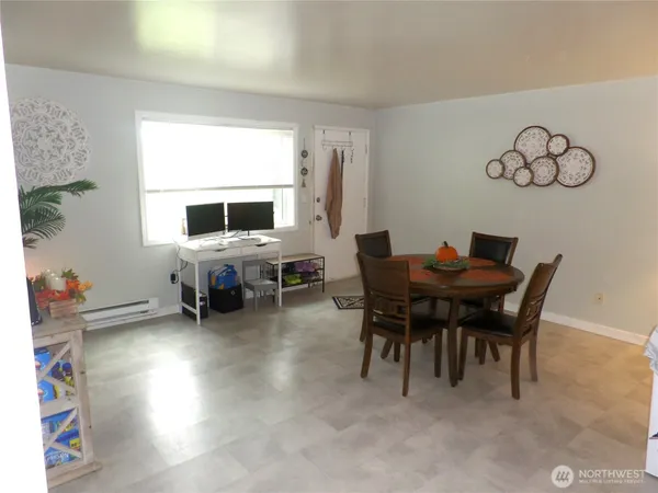 $429,900 | 32 Northeast Tremont Drive, College Place, WA 99324