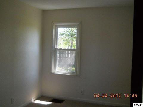 1133 East Carleton Road Adrian, MI 49221 - Photo 10 of 12 20090676-9.JPG