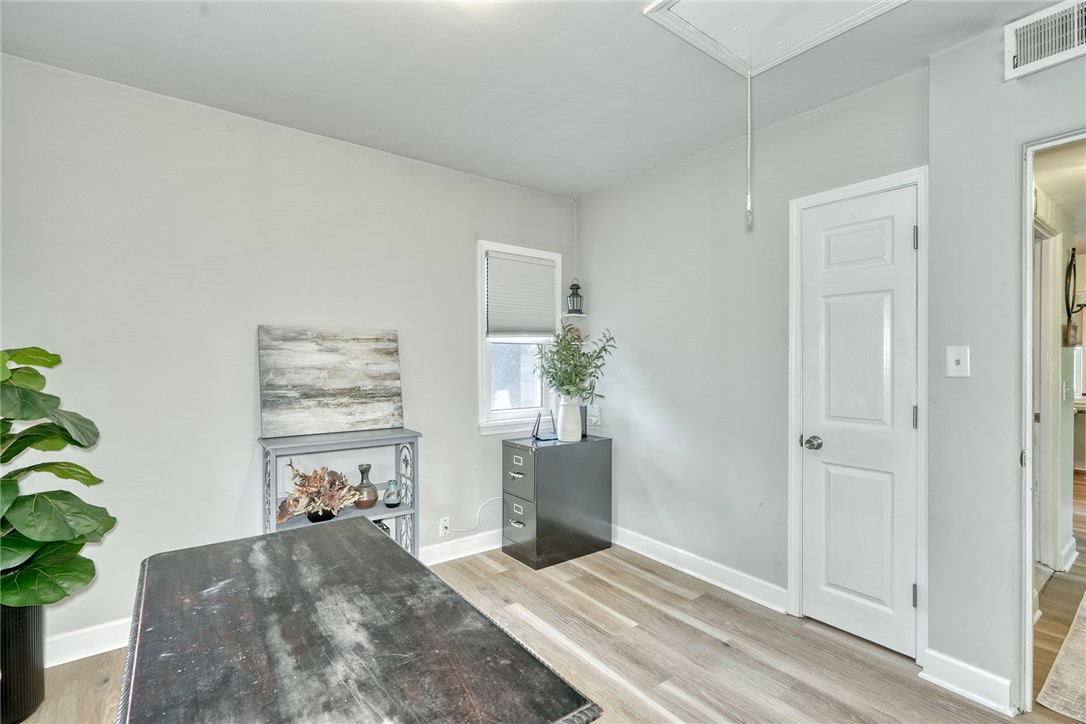 125 Penhurst Road Brighton, NY 14610 - Photo 26 of 46