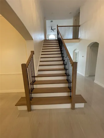 $4,400 | 5622 Lake Pl Drive, Houston, TX 77041