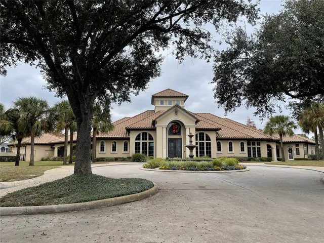 $4,400 | 5622 Lake Pl Drive, Houston, TX 77041