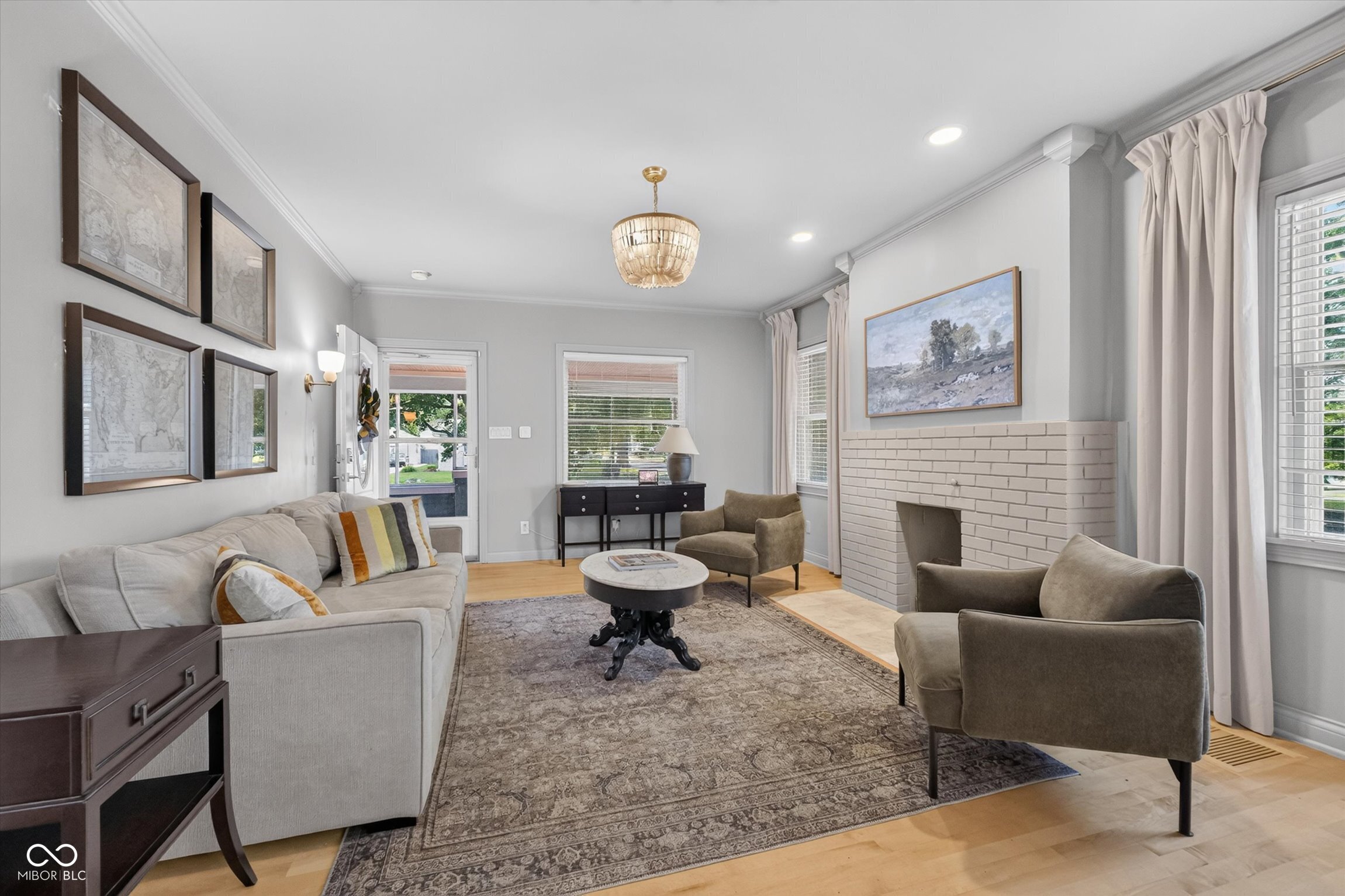1204 North Riley Avenue Indianapolis, IN 46201 - Photo 2 of 46 Gallery Image 2